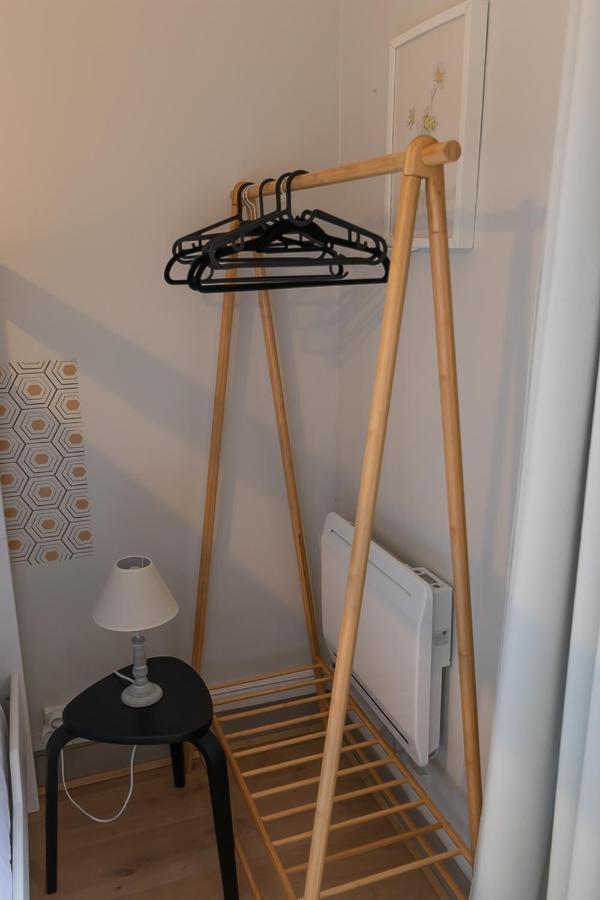& Confort - Proche Centre-ville , Parking Appartement